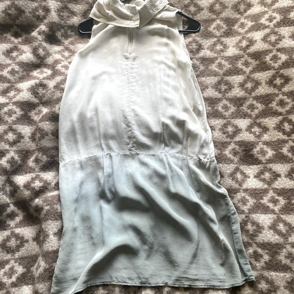 Lifetime Collective 100% Silk gradient dress - Picture 5 of 8